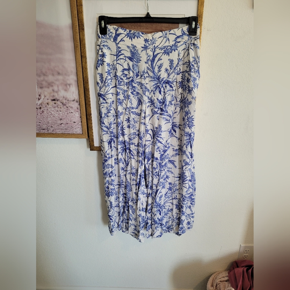 H&M Blue and White Floral Wide Leg Pants